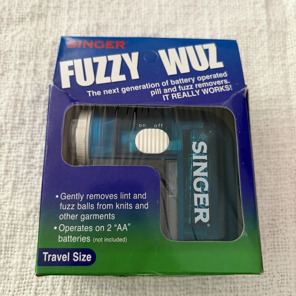 Vintage Singer Fuzzy Wuz Cordless Fabric Shaver & Lint Remover Model SFW-1